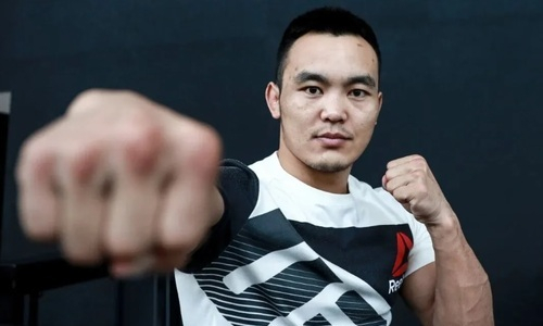 Казахский боец из Китая назвал сроки следующего поединка в UFC