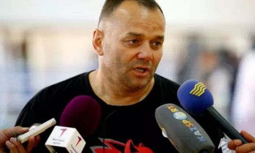 «Затмит все рекорды». Личный тренер Шавката Рахмонова назвал имя будущего чемпиона из Казахстана