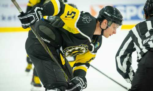 Казахстанский клуб объявил о подписании четырех хоккеистов