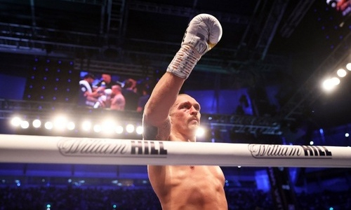 «Это просто абсурд». Экс-чемпион мира высказался об Усике перед реваншем с Джошуа