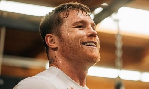 «Канело» опубликовал трогательное фото с детьми перед третьим боем с Головкиным