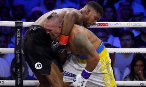 «Ему заплатил кто-то другой». Американского судью обвинили в сливе Александра Усика