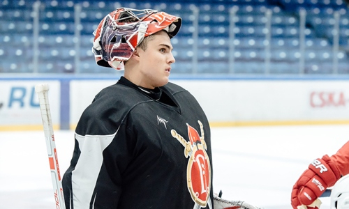 Казахстанский клуб подписал голкипера из ВХЛ