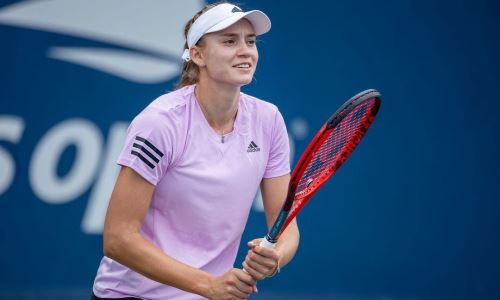 Елену Рыбакину назвали лучшей теннисисткой 2022 года