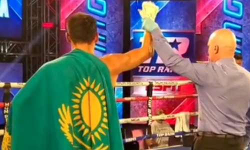 Казахстанского боксера решили сделать звездой в США и Великобритании