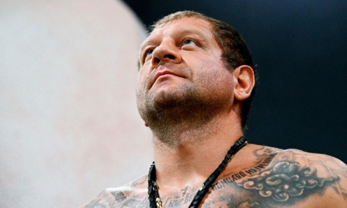 Емельяненко процитировал Мохаммеда Али и блеснул навыками бокса. Видео