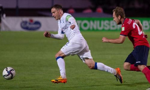 Уроженец Казахстана оформил эффектный дубль и был признан лучшим игроком тура европейского чемпионата. Видео