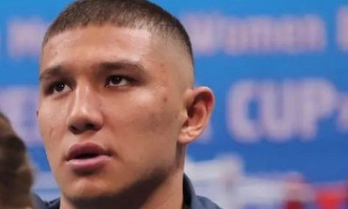 Казахстанский боксер провел бой с чемпионом мира и призером Олимпиады-2020