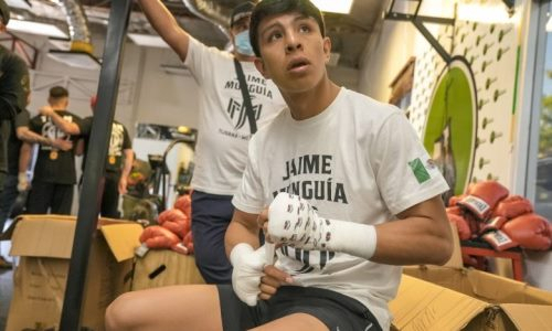 Экс-чемпион мира столкнулся с серьезными проблемами после «побега» от Жанибека Алимханулы