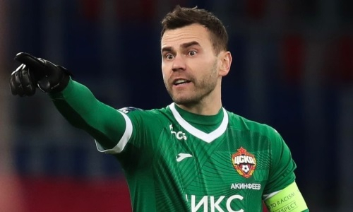 «Один из лучших». Акинфеев похвалил футболиста сборной Казахстана. Видео