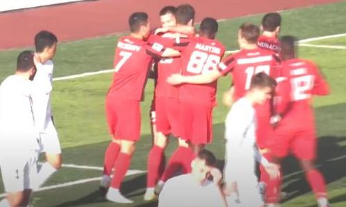 Кызыл жар ордабасы матч. Жара на футбольном поле. Прямой эфир Тыва. Видео как забивают голы.