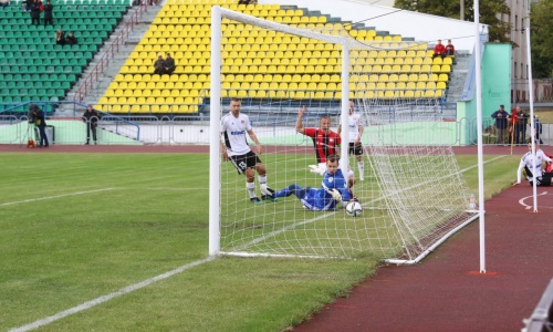 Курьезный гол казахстанца не помог его команде удержать домашнюю победу в Европе
