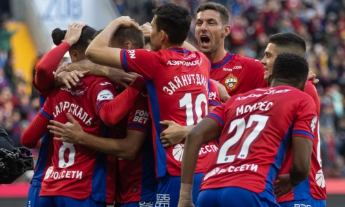 Зайнутдинов помог наставнику ЦСКА стать лучшим в туре