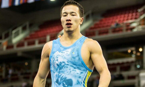 Чемпион Азии из Казахстана получил соперника за медаль чемпионата мира по борьбе