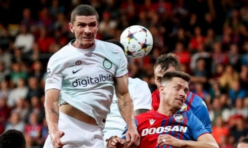 Клуб экс-тренера «Астаны» и сборной Казахстана проиграл второй матч в группе Лиги Чемпионов