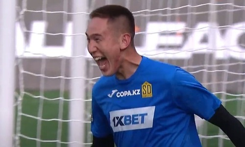 «Монстр и маэстро». Айбол Абикен оформил дубль в России. Видео