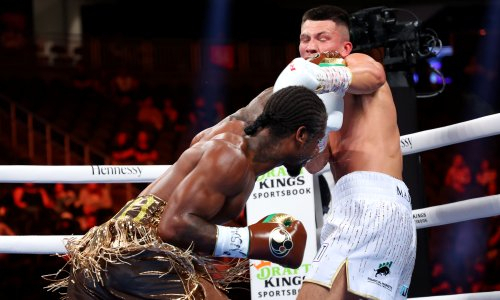 Непобежденный нокаутер выиграл титул WBA на вечере бокса Головкин — «Канело»