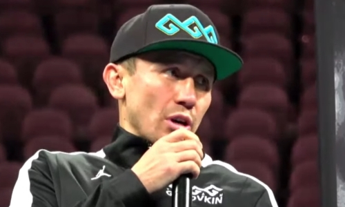 Головкин сделал заявление о судьях третьего боя с «Канело»