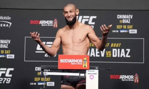 «Сошел с ума». Хамзат Чимаев высмеял Конора Макгрегора