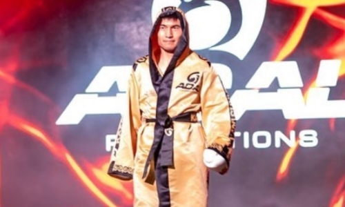 Казахстанский боксер проведет бой за титул WBA. Есть дата и соперник