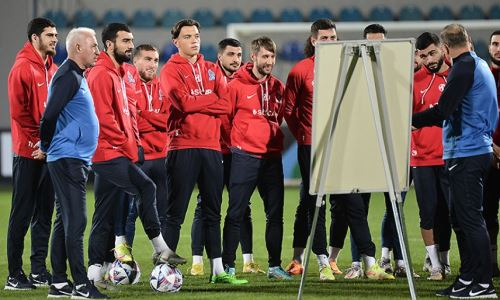 Сборная Азербайджана показала подготовку к матчу с Казахстаном. Фото