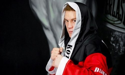 «Казахский король» провел спарринг с непобежденным нокаутером