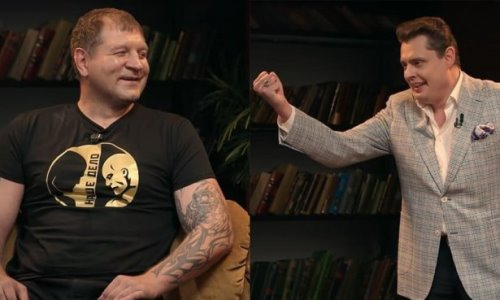 «Мне наплевать. Это безобразие». Евгений Понасенков высказался про конфликт с Александром Емельяненко