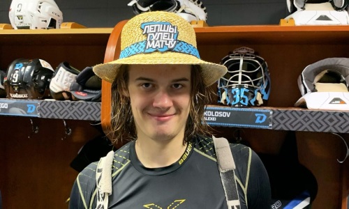 Минское «Динамо» показало новый приз лучшему игроку матча после победы над «Барысом». Фото