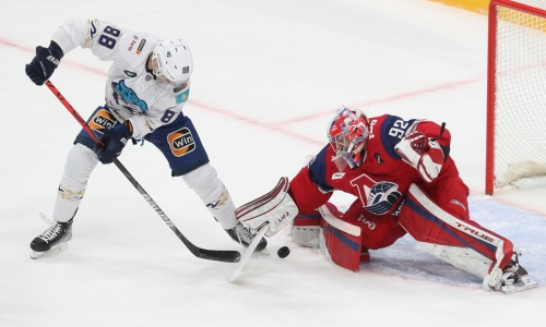 Фоторепортаж с матча КХЛ «Локомотив» — «Барыс» 0:1 Б