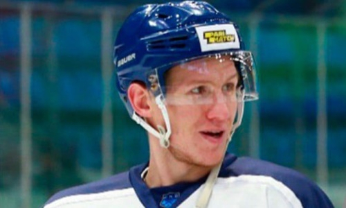 Казахстанский клуб расторг контракт с нападающим 