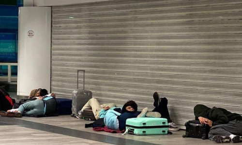 Казахстанские спортсмены ночевали на полу аэропорта в Милане