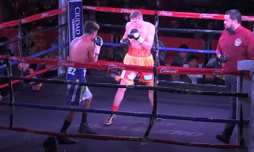 Появилось видео полного боя казахстанского чемпиона WBA против мексиканского нокаутера