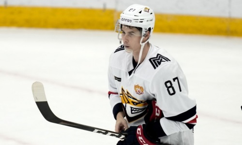 Форвард «Металлурга» отпраздновал гол «Барысу» в стиле Криштиану Роналду. Видео