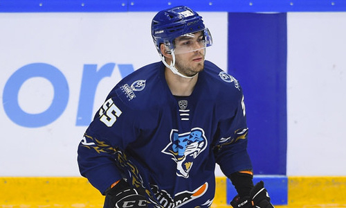 «Больше задач на сезон нет». В России отреагировали на изменение в составе «Барыса» после разгрома 0:5