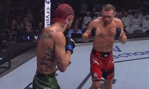Видео полного боя Ян — О’Мэлли с кровавой рубкой и сенсацией в UFC