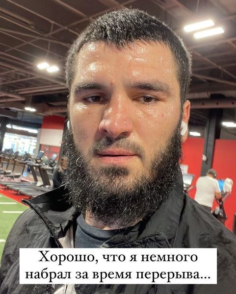 «Немного набрал». Артур Бетербиев показал свою форму после долгого перерыва. Фото