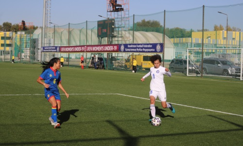 Фоторепортаж с матча отбора женского Евро-2022/23 до 19 лет Казахстан — Андорра 2:0