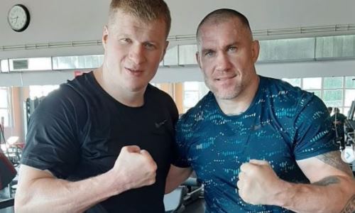 Тренер Александра Поветкина воюет против Украины. Фото