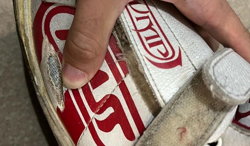 «Посмотрите на мои ботинки». Почему казахстанским спортсменам не видать медалей на Олимпиадах