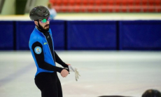 Казахстан завоевал еще две медали на этапе Кубка мира по шорт-треку в США