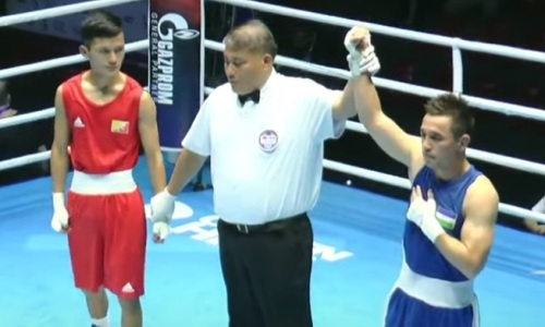 Главный конкурент Бибосынова из Узбекистана с нокдауном вышел в полуфинал ЧА-2022 по боксу
