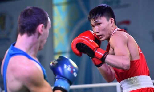 Чемпион Азии из Казахстана вышел в полуфинал ЧА-2022 по боксу