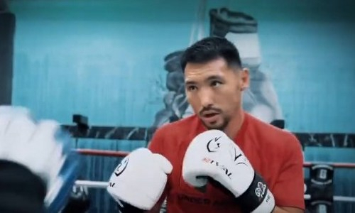 Жанибек Алимханулы продемонстрировал мастерство комбо-техники перед защитой титула. Видео