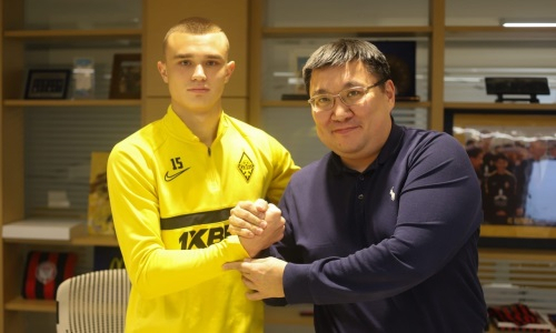 «Кайрат» заключил контракты с вратарем и защитником