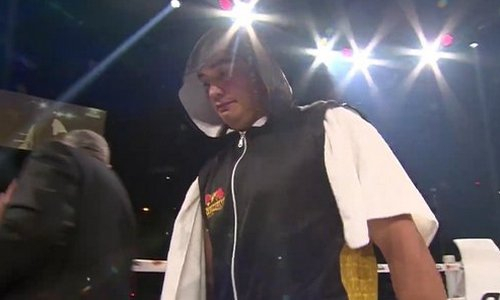Оценены шансы на бой казахстанского нокаутера против чемпиона WBA с 22 победами