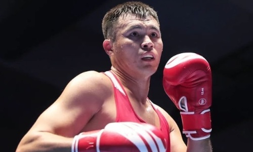 Камшыбек Кункабаев сразится за «золото» ЧА-2022 по боксу