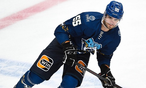 Ушедший из «Барыса» после домашнего позора хоккеист нашел новую команду