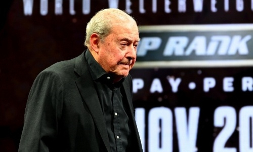 Алимханулы получил плохие новости после несостоявшегося нокаута в бою с Бентли