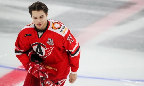 «Играю с головой». Форвард «Автомобилиста» оценил победу над «Барысом» 