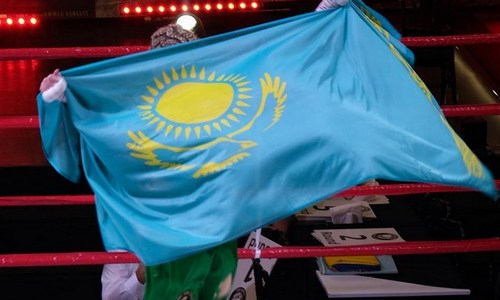 Казахстанская боксерша объявила дату боя за титул чемпионки мира
